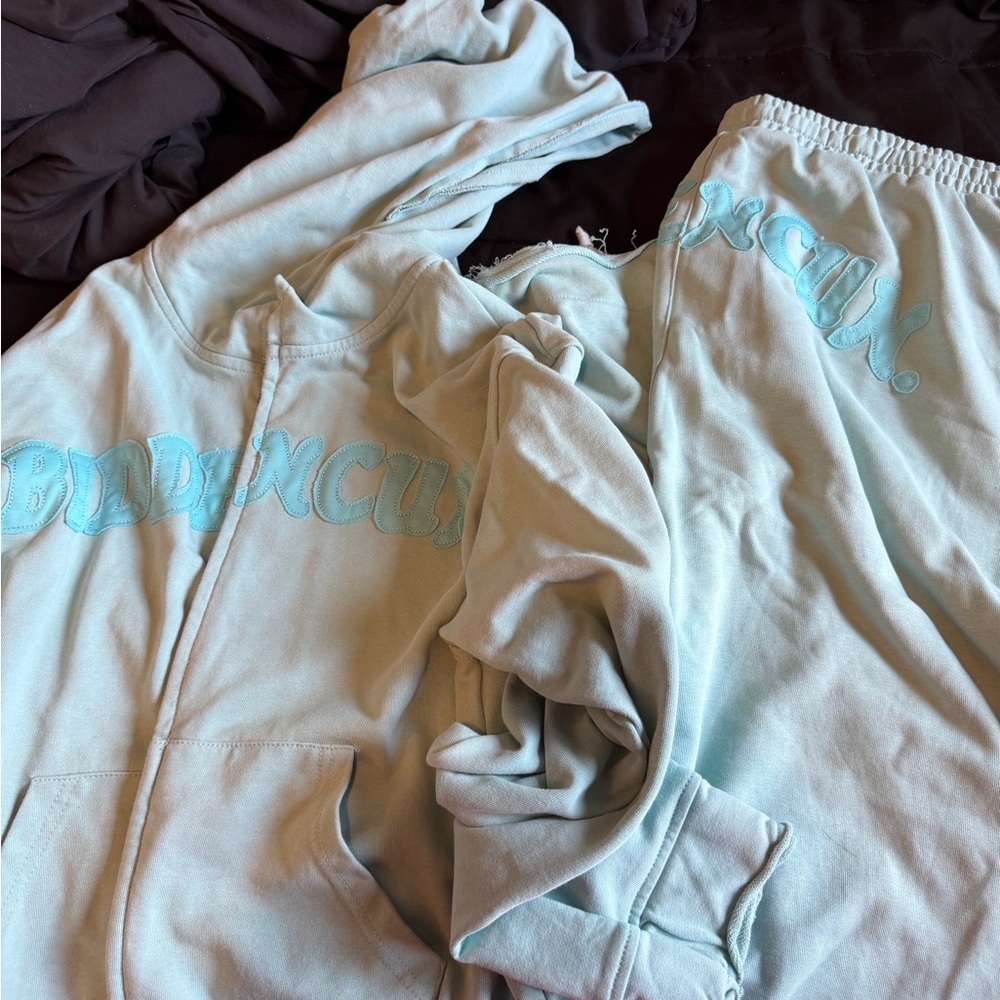 Light Blue Embroidered Hoodie & Sweatpants Set - Unbranded
